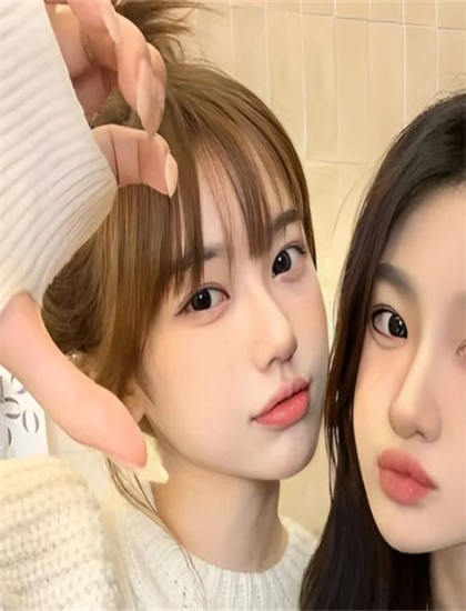 好莱坞圣诞创作全记录：导演的创意构思与实现 了解一部电影是如何诞生